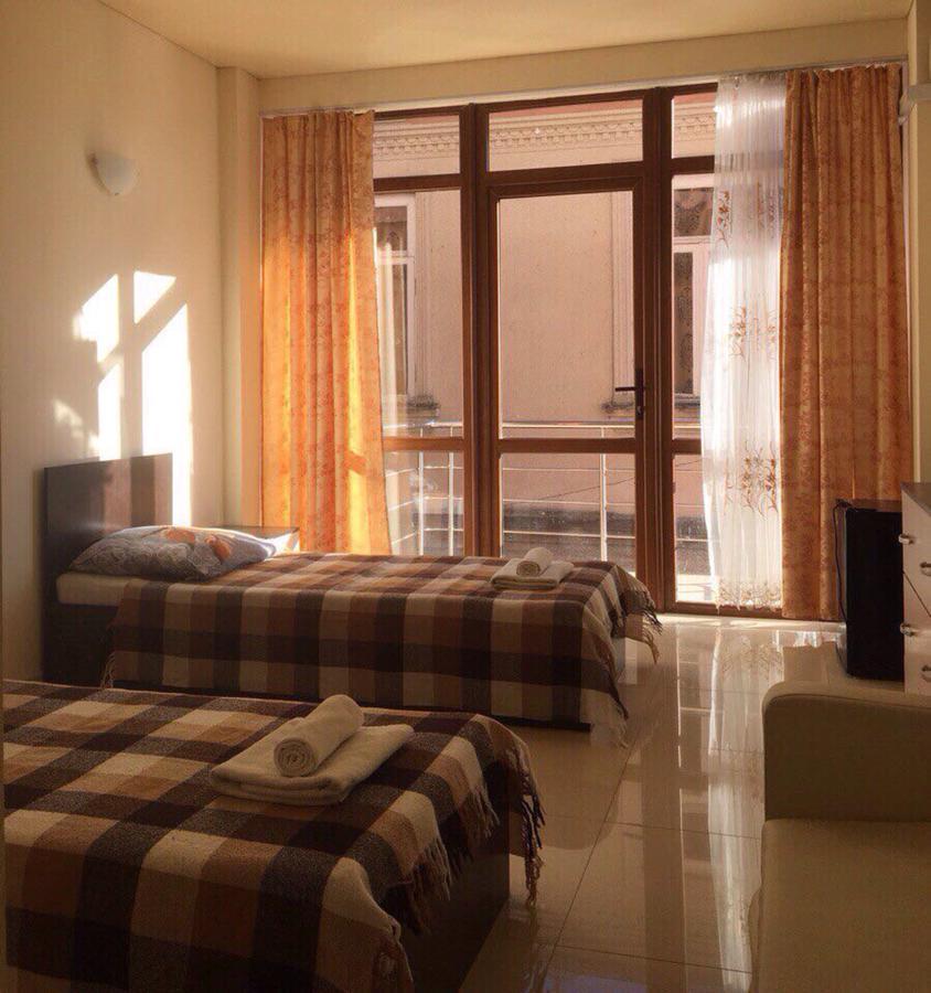Citrus Hotel Gagra Esterno foto